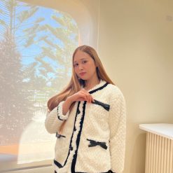1302 Bow coats
