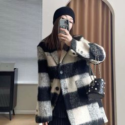 1232 Scott Korea Coats