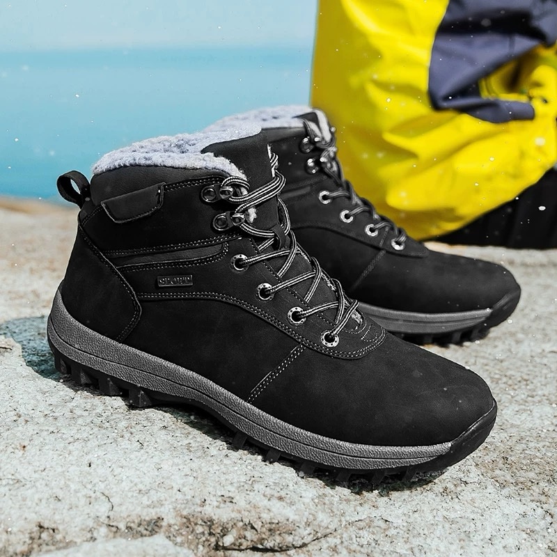 8037 British Snow Boots 2