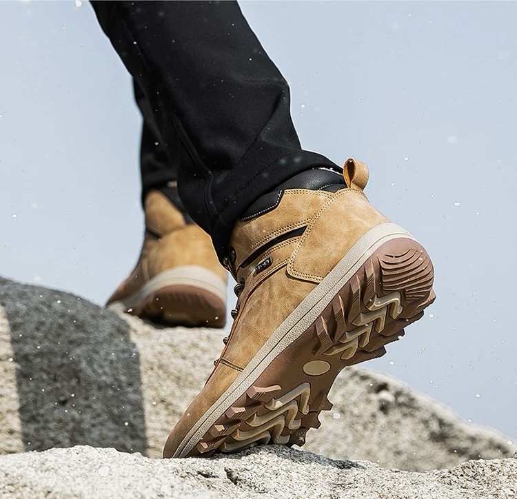 8037 British Snow Boots 8