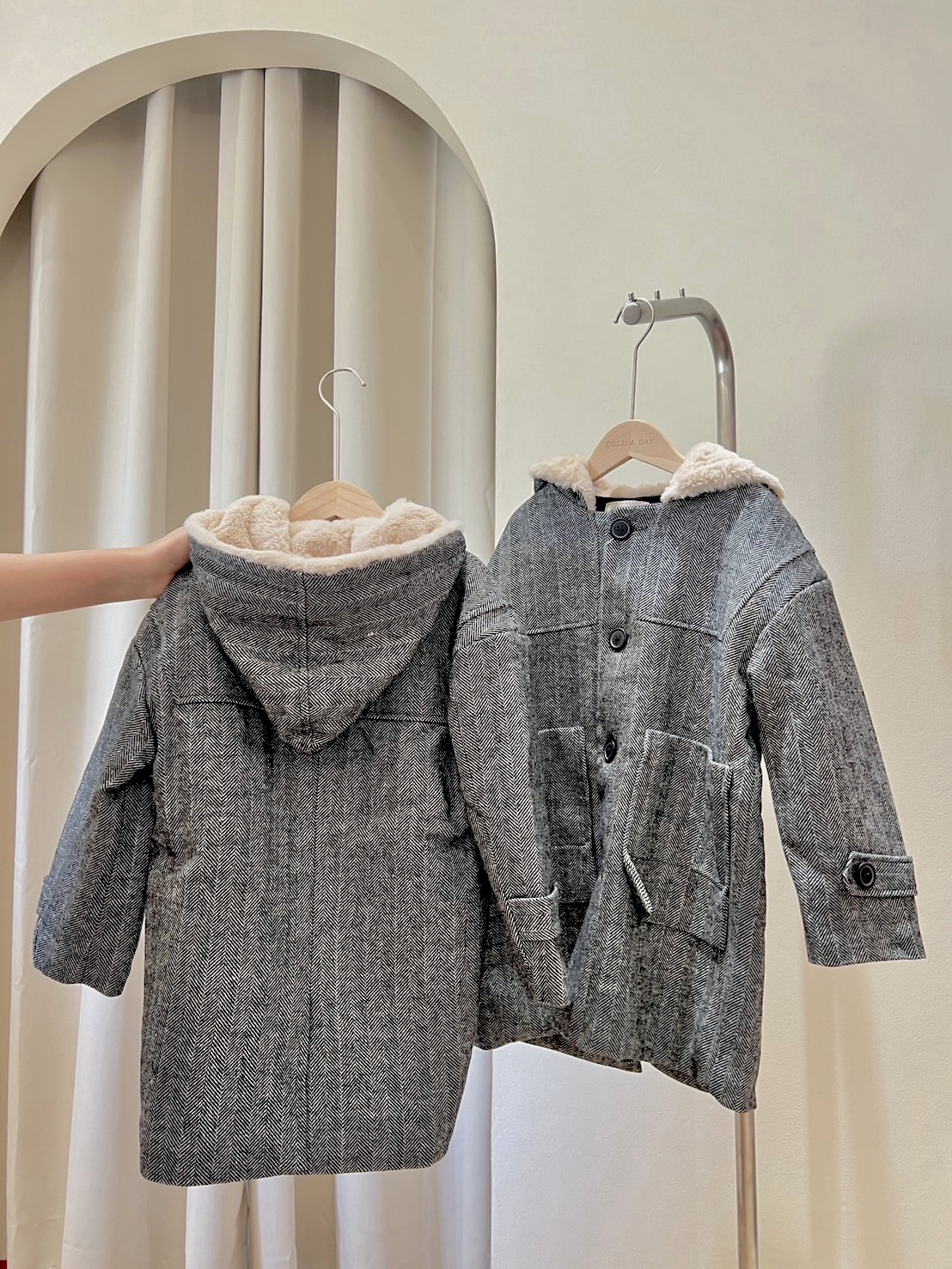 9026 Wool Hood coat Kids 3
