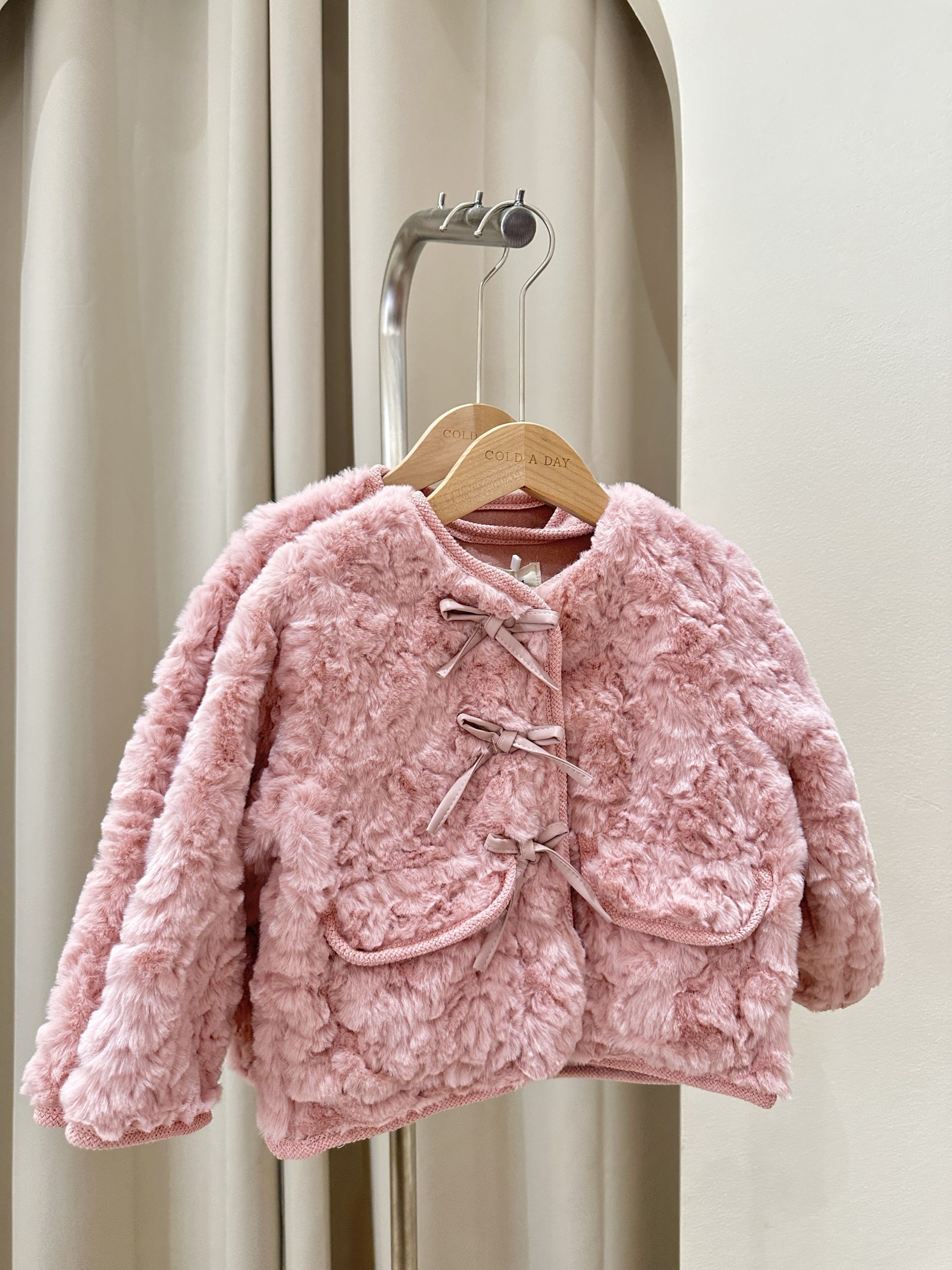 9119 Pink Fur Coats 2