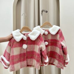 9202 Pink Coats