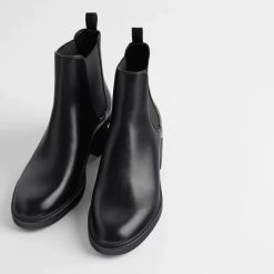 8042 ZA Spring boots