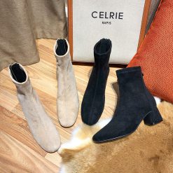 8001 รองเท้าบูทสั้น ญ