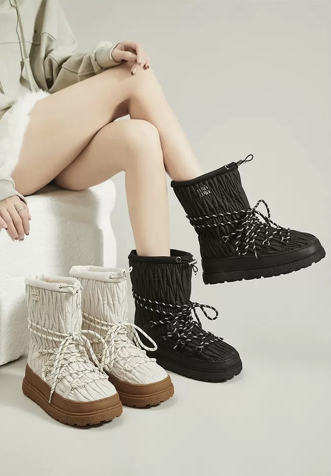 8065 Nordic Boots