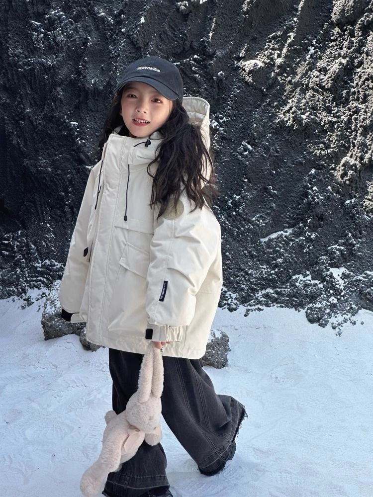 9176 Little Snowy Coats - Image 4