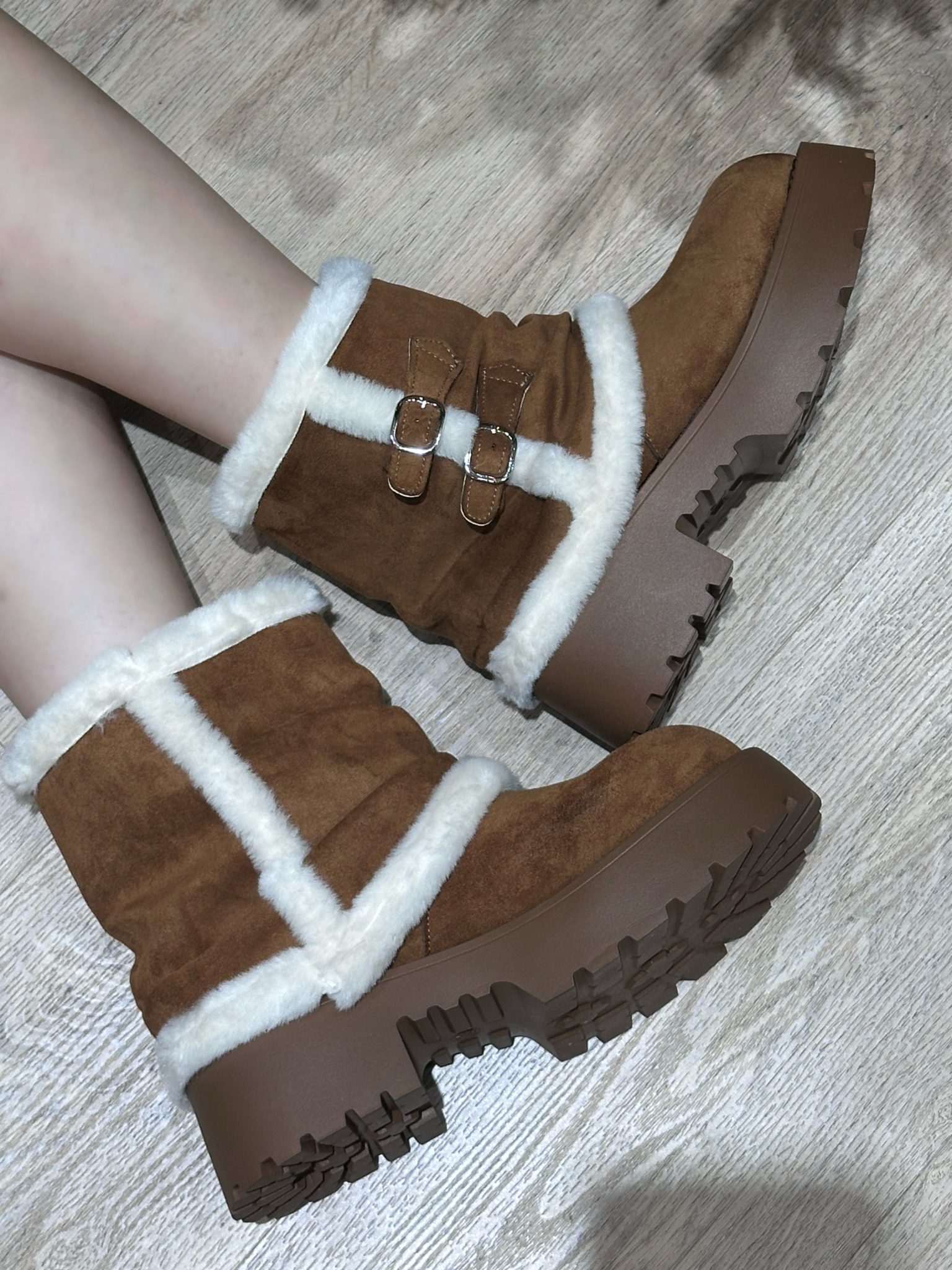 8072 Snowbell Winter Boots - Image 5