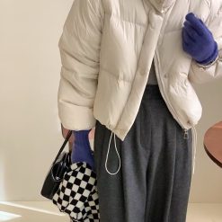 1422 Milky Crop Puffer 17