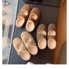 8067 Moonie Winter Boots 3