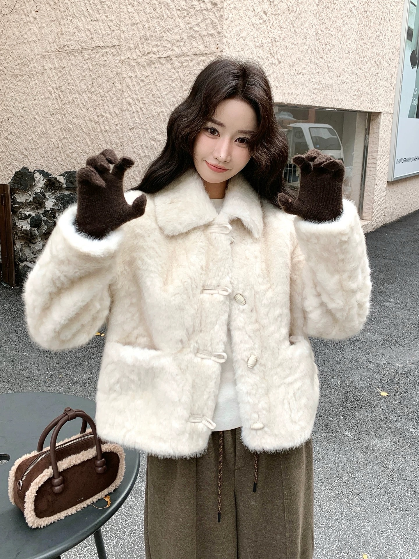 1439 Rosy Milky Tie Coat - Image 3