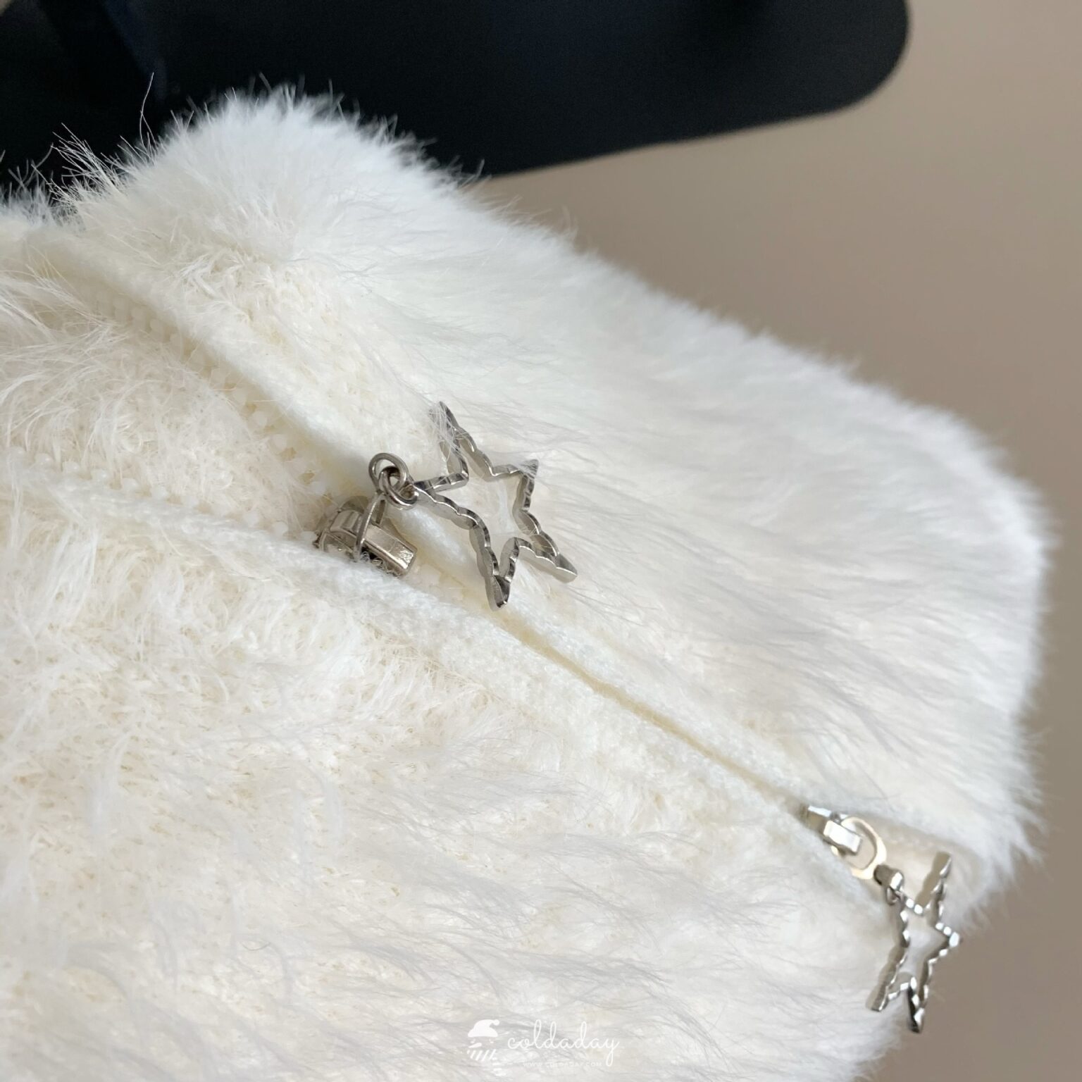 2071 Rock Star Mink Top 14