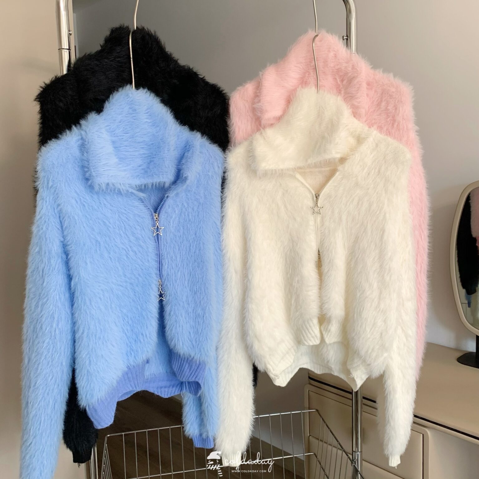 2071 Rock Star Mink Top 9