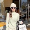 2074 Pastel Sweater 22