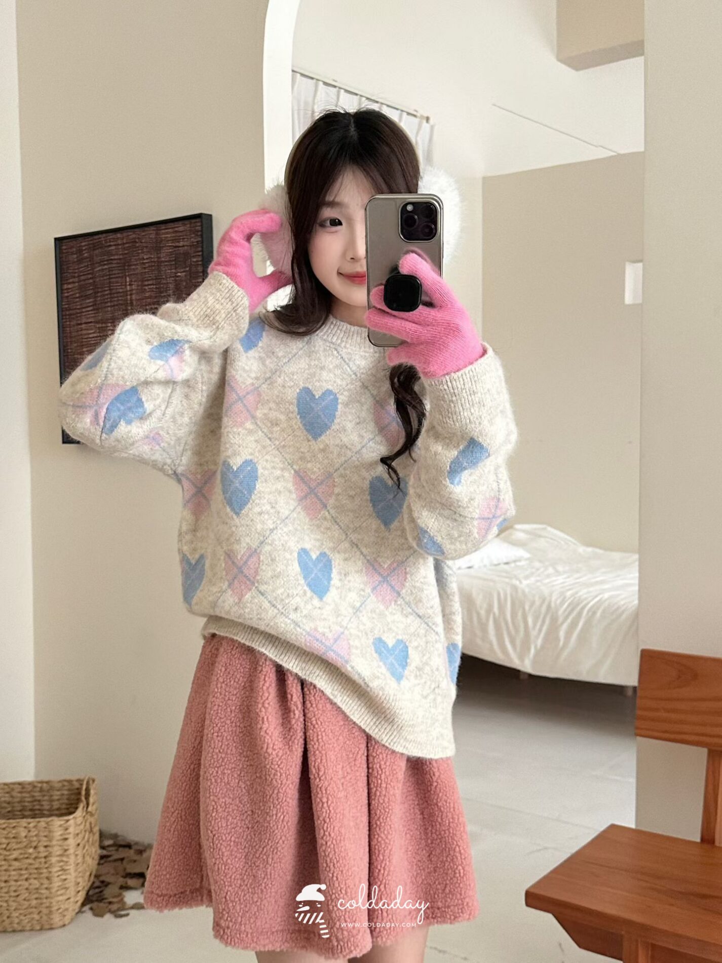 2087 Sweet Heart Argyle Knit 2
