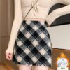 3137 Winter Plaid Skirt 19