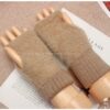 6105 ถุงมือขนมิ้ง นิ้วสอด 6