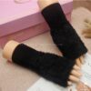 6105 ถุงมือขนมิ้ง นิ้วสอด 8