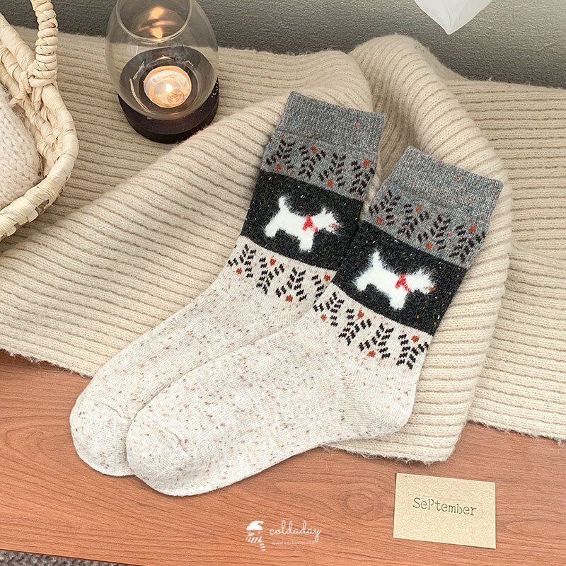 6121 Puppy Cozy Socks 18