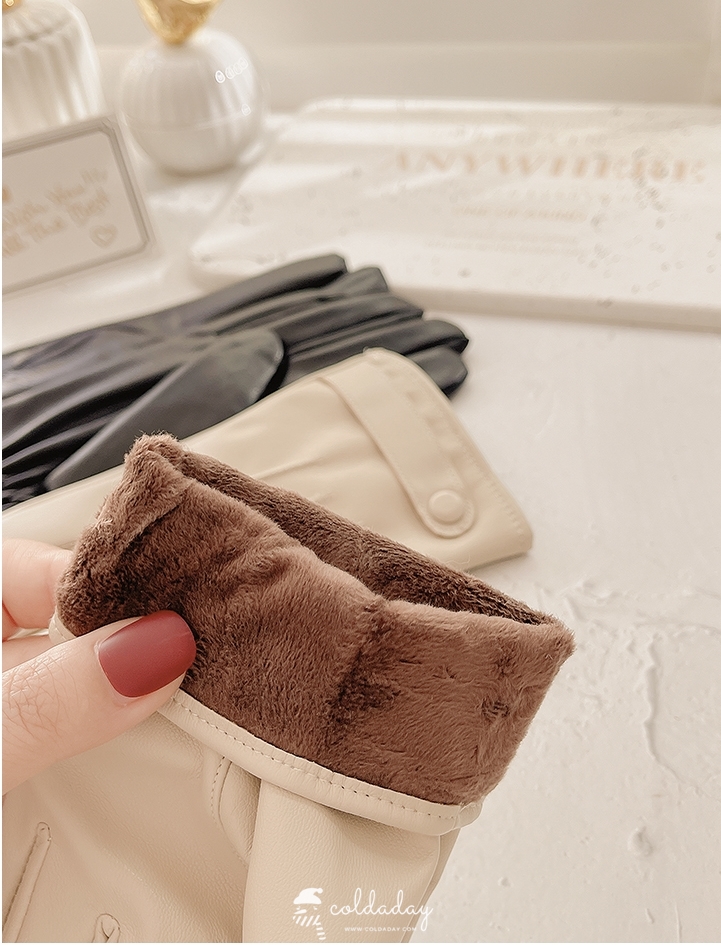 6237 ถุงมือหนัง Minimal 9