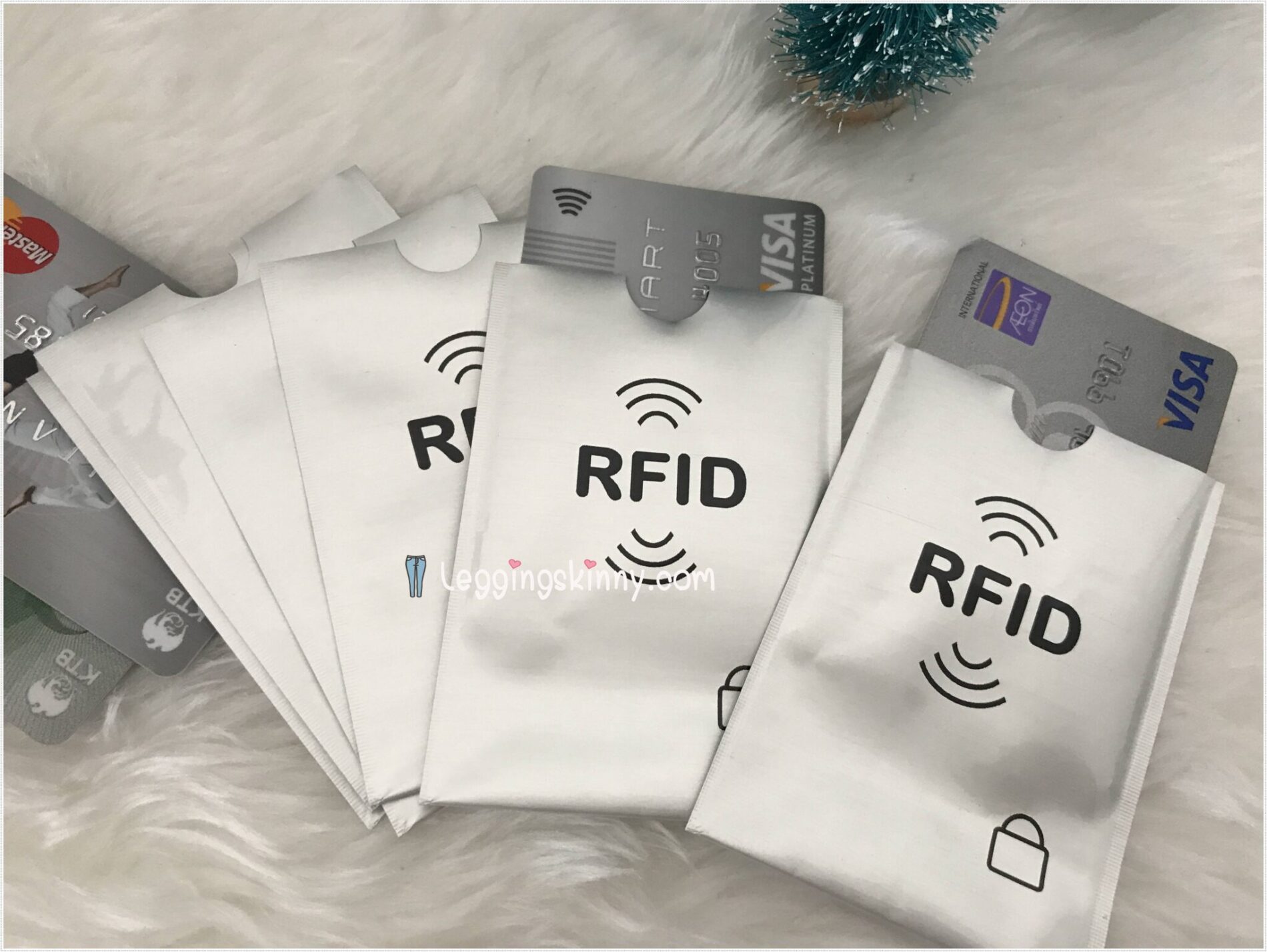 7026-7027 RFID แผ่นใส่บัตรเครดิตกันโจรกรรม