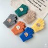 9105 ถุงมือเด็ก ลายหมี 2-5 ปี 2