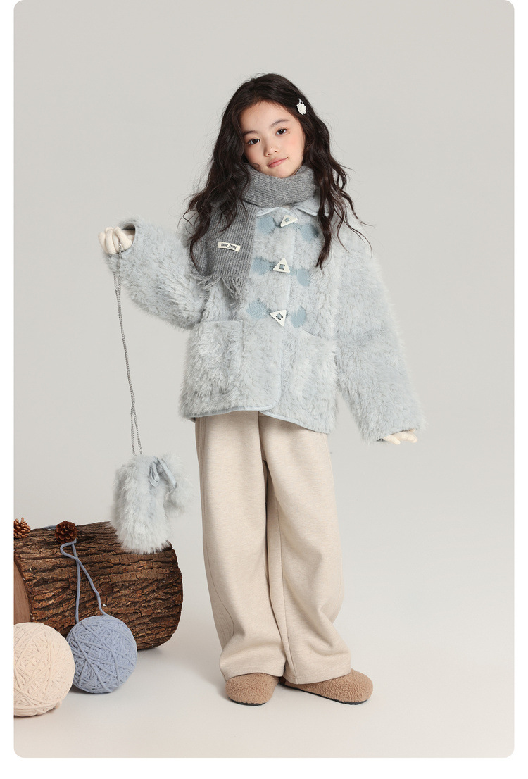 9197 Fuzzy Mint Princess Coat 5