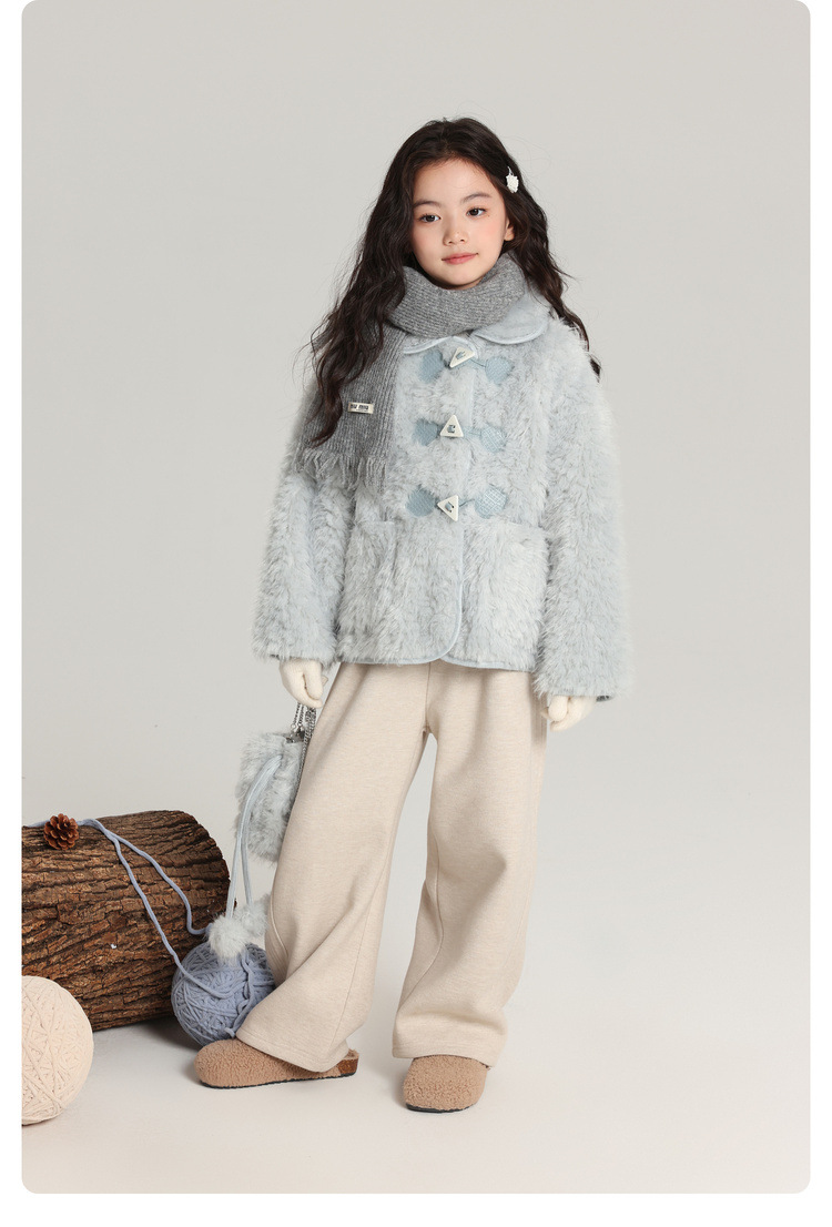 9197 Fuzzy Mint Princess Coat 7