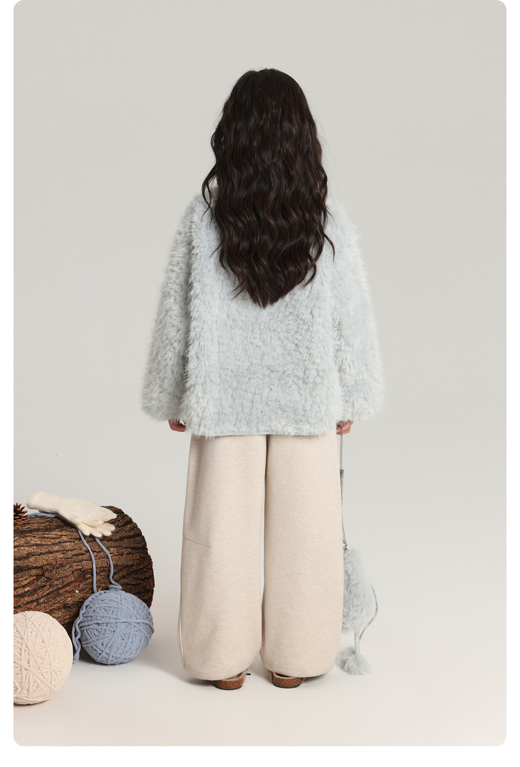 9197 Fuzzy Mint Princess Coat 8