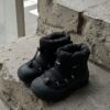 9226 Moon Walk Boots 3