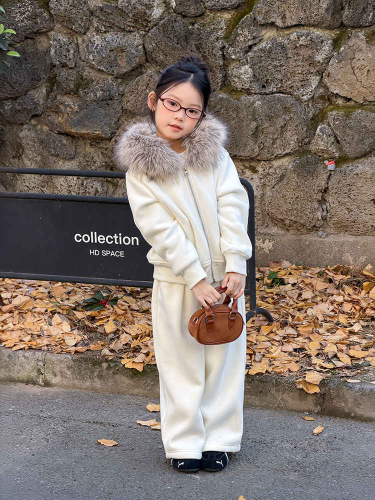 9232 Winter Fox Kid Set 2