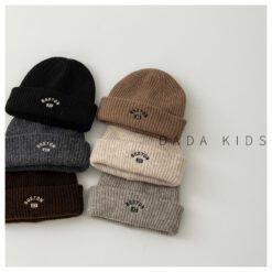 9233 Boston Beanie